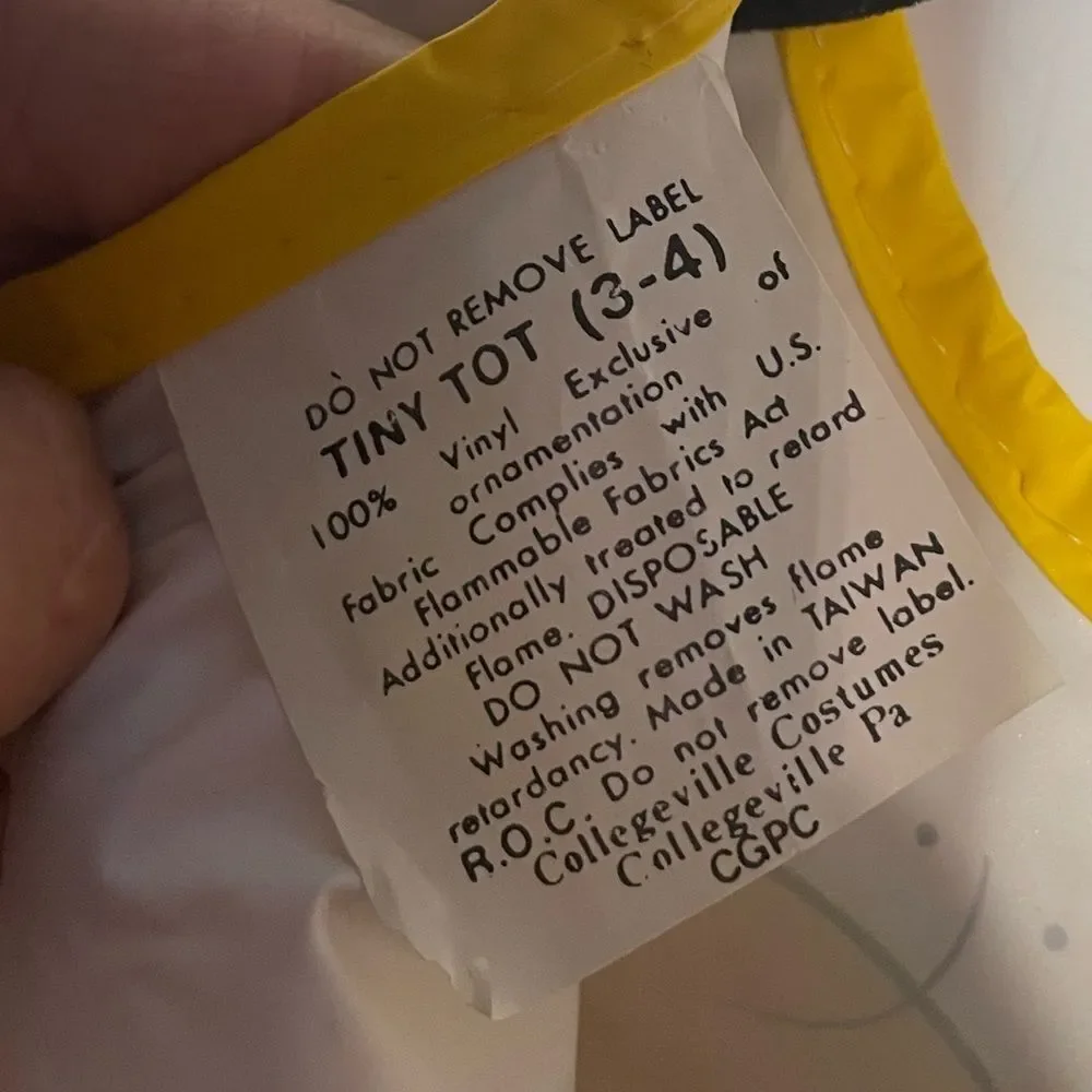5 for $25🔥Tiny Toon VTG 90's Lucky‎ Duck Vinyl Costume- No Mask